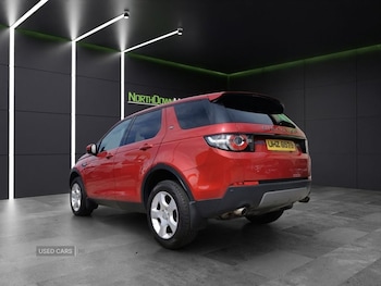 Used Land Rover Discovery Sport 2016 for sale - 79085701: Photo