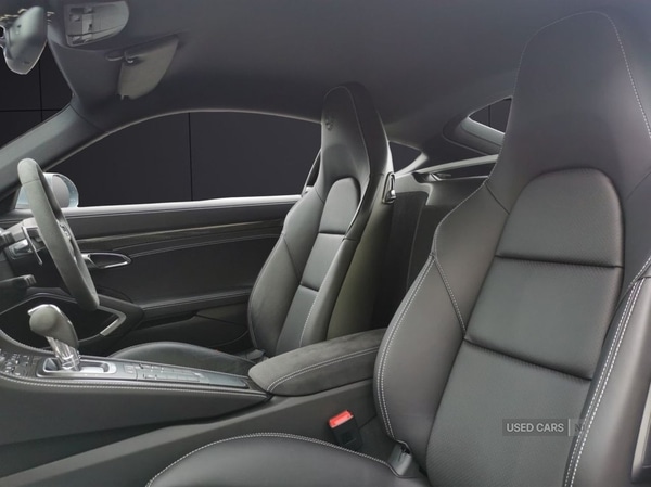 Used Porsche Cayman 2023 for sale - 76702870: Photo 17