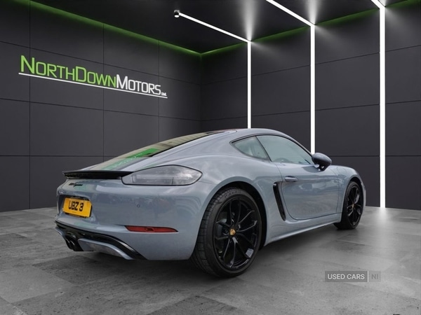 Used Porsche Cayman 2023 for sale - 76702870: Photo 6