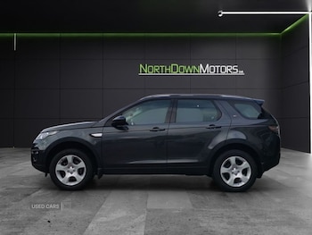 Used Land Rover Discovery Sport 2016 for sale - 74396470: Photo