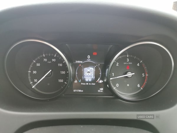 Used Land Rover Discovery Sport 2016 for sale - 73226526: Photo 26