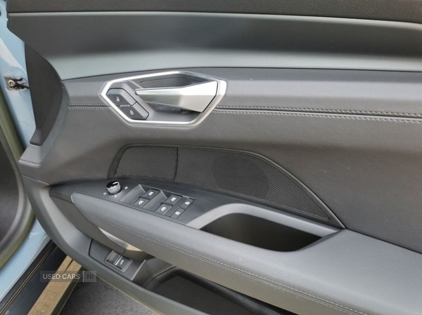 Used Audi e-tron GT 2022 for sale - 76702847: Photo 12