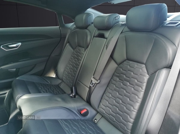 Used Audi e-tron GT 2022 for sale - 76702847: Photo 13