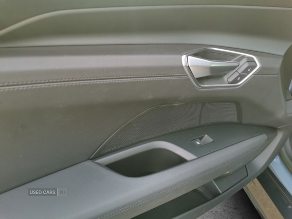 Used Audi e-tron GT 2022 for sale - 76702847: Photo 17