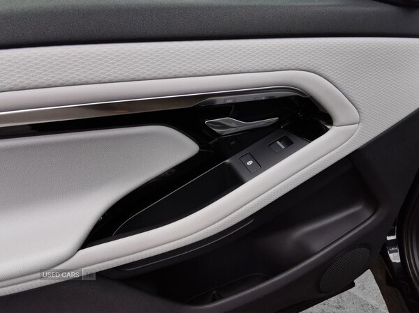 Used Land Rover Range Rover Evoque 2019 for sale - 76702843: Photo 17