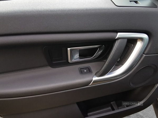 Used Land Rover Discovery Sport 2016 for sale - 76702930: Photo 17