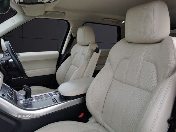 Used Land Rover Range Rover Sport 2017 for sale - 76702852: Photo 17