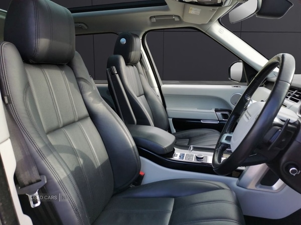 Used Land Rover Range Rover 2017 for sale - 76043479: Photo 9
