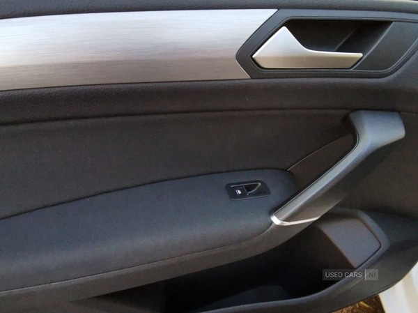 Used Volkswagen Touran 2018 for sale - 76702938: Photo 12