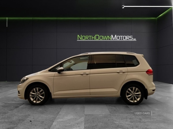 Used Volkswagen Touran 2018 for sale - 76702938: Photo 3