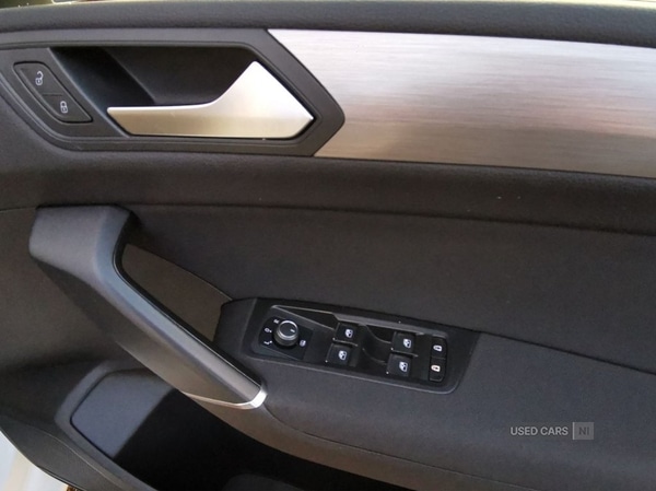 Used Volkswagen Touran 2018 for sale - 76702938: Photo 8