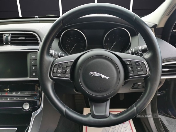 Used Jaguar XE 2016 for sale - 76073573: Photo 10