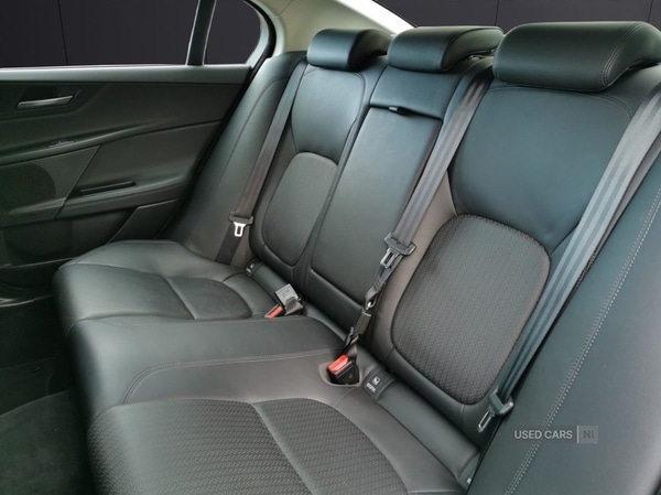 Used Jaguar XE 2016 for sale - 76073573: Photo 13