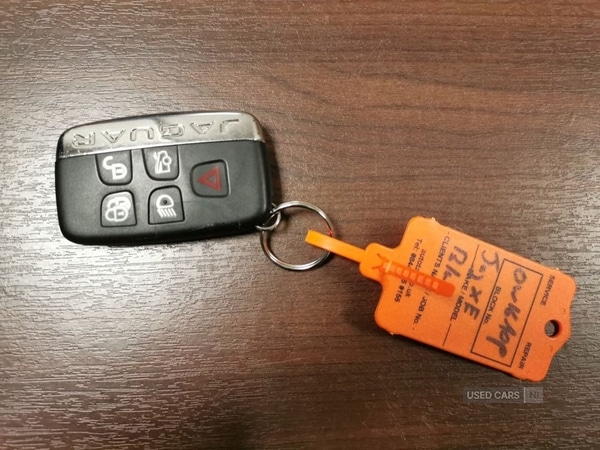 Used Jaguar XE 2016 for sale - 76073573: Photo 23