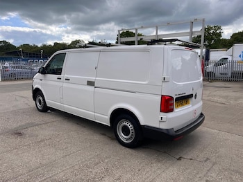 Used Volkswagen Transporter 2019 for sale - 78555777: Photo