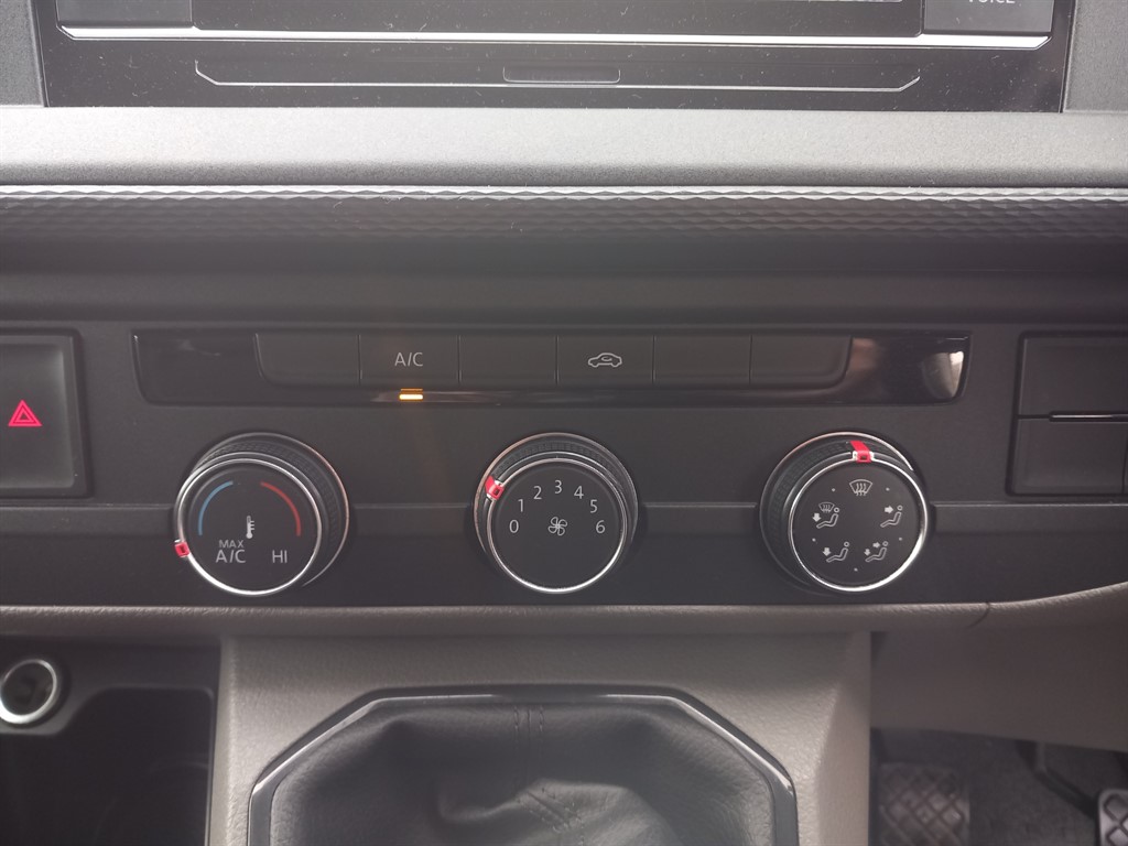 Used Volkswagen Transporter 2021 for sale - 76563928: Photo 15