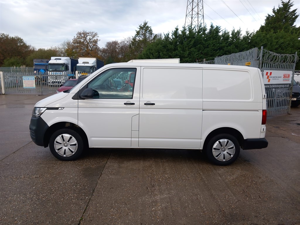 Used Volkswagen Transporter 2021 for sale - 76563928: Photo 2