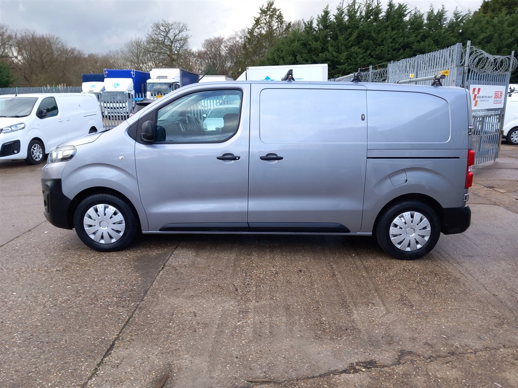 Used Citroen Dispatch 2022 for sale - 77269520: Photo 2