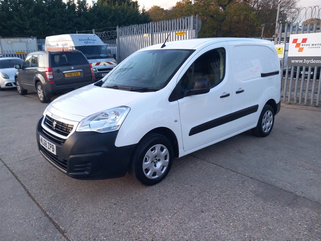 Used Peugeot Partner 2018 for sale - 76404931: Photo 1