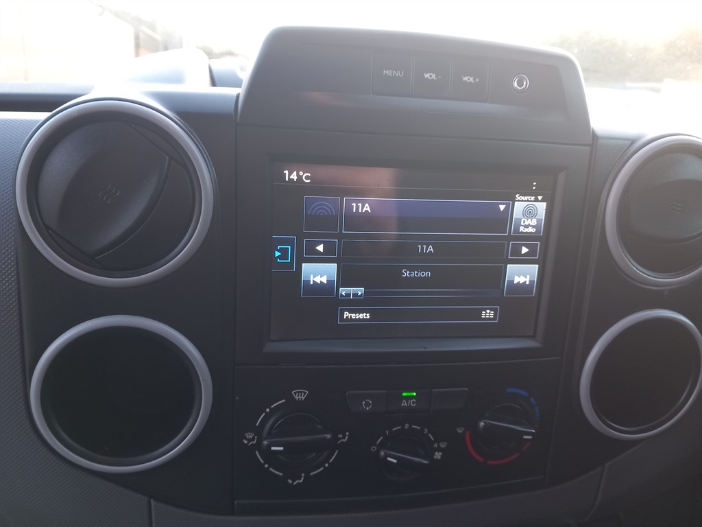 Used Peugeot Partner 2018 for sale - 76404931: Photo 13