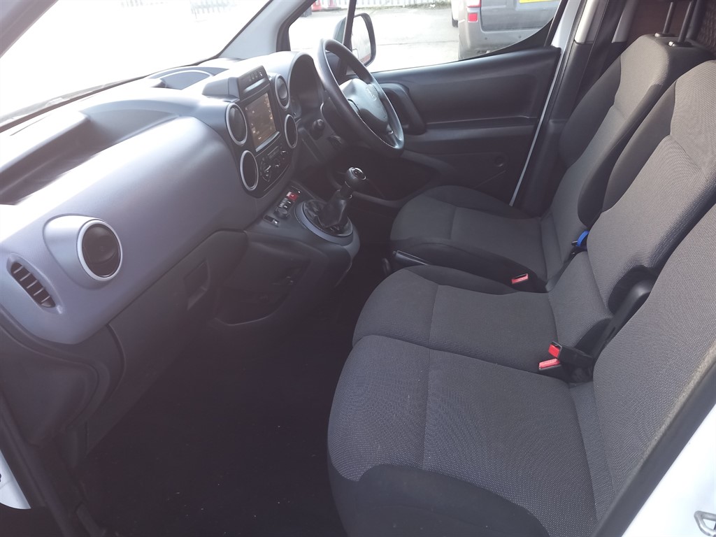 Used Peugeot Partner 2018 for sale - 76404931: Photo 8