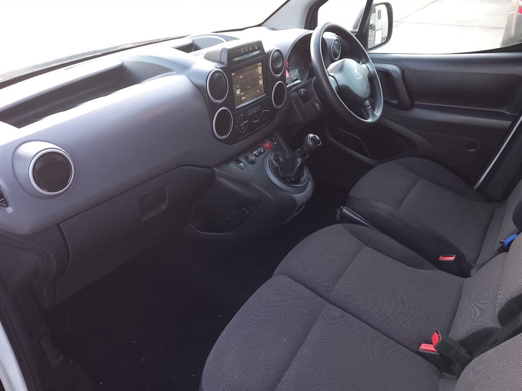 Used Peugeot Partner 2018 for sale - 76404931: Photo 9