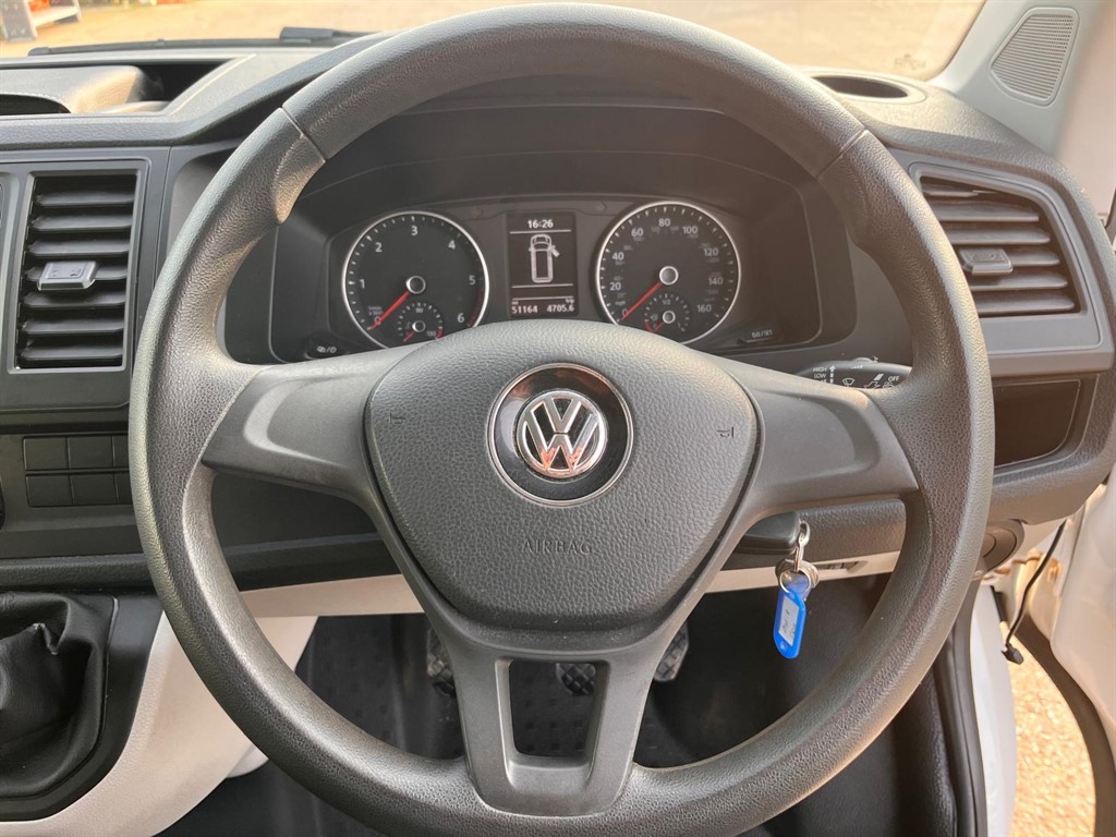 Used Volkswagen Transporter 2018 for sale - 77983112: Photo 14