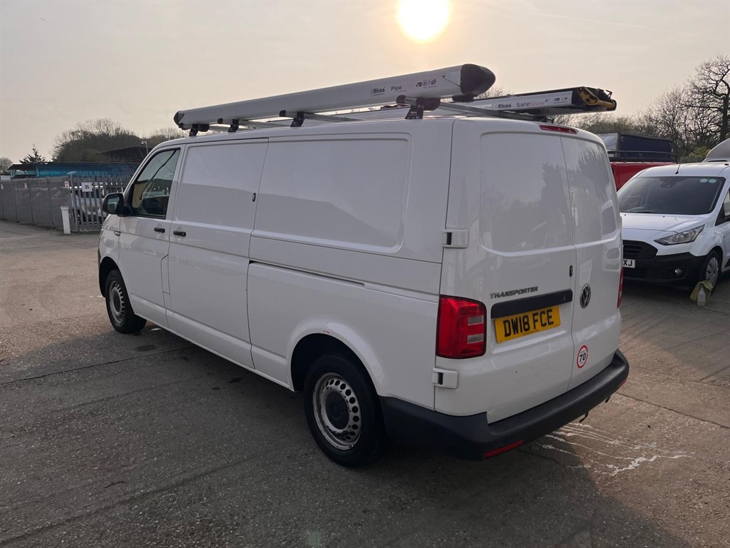 Used Volkswagen Transporter 2018 for sale - 77983112: Photo 3