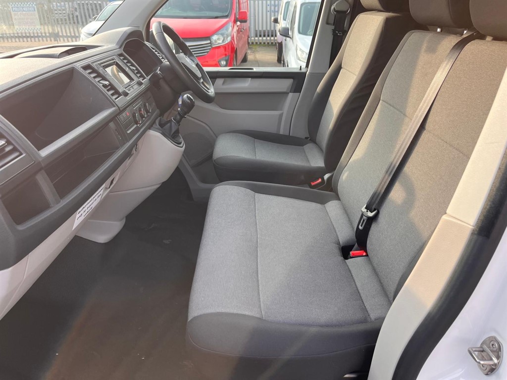 Used Volkswagen Transporter 2018 for sale - 77983112: Photo 9