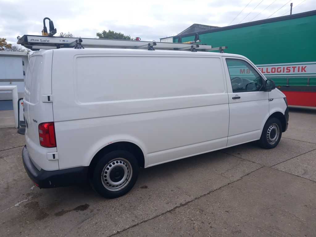 Used Volkswagen Transporter 2017 for sale - 76351119: Photo 5