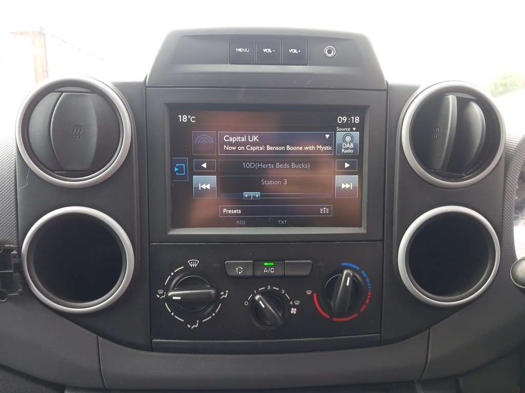 Used Peugeot Partner 2018 for sale - 75902507: Photo 13