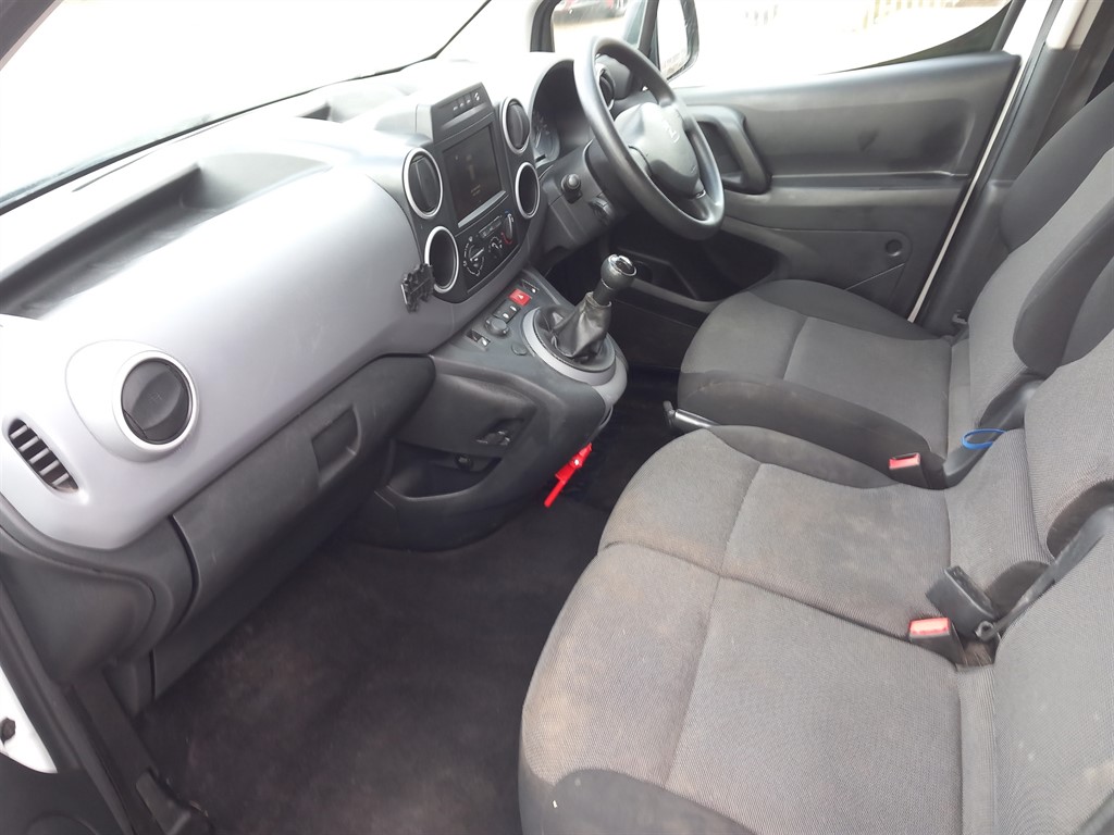 Used Peugeot Partner 2018 for sale - 75902507: Photo 8