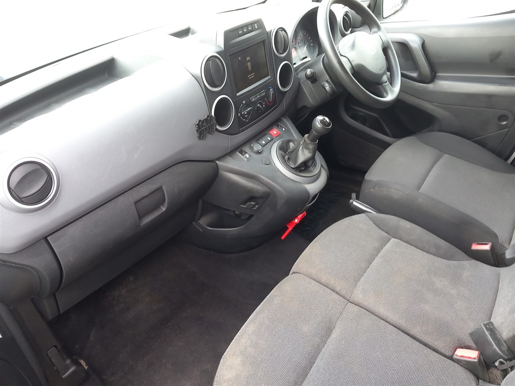 Used Peugeot Partner 2018 for sale - 75902507: Photo 9