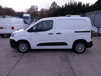 Used Citroen Berlingo 2020 for sale - 76575306: Photo