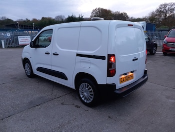 Used Citroen Berlingo 2020 for sale - 76575306: Photo