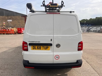 Used Volkswagen Transporter 2018 for sale - 78779214: Photo