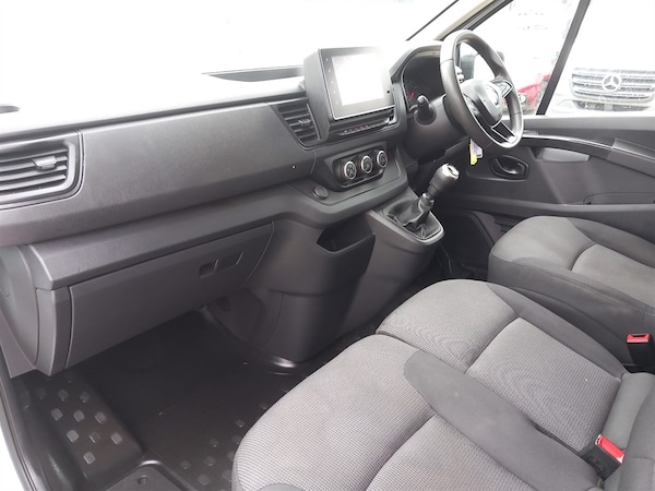 Used Renault Trafic 2023 for sale - 75648689: Photo 9