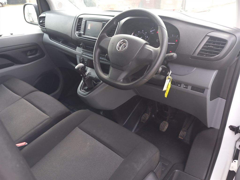 Used Vauxhall Vivaro 2022 for sale - 76351121: Photo 12