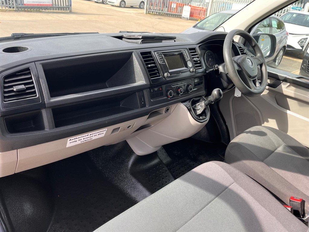 Used Volkswagen Transporter 2018 for sale - 78219095: Photo 10