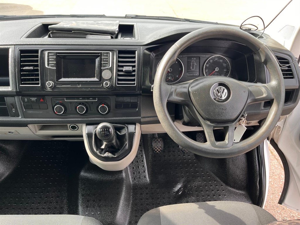 Used Volkswagen Transporter 2018 for sale - 78219095: Photo 13