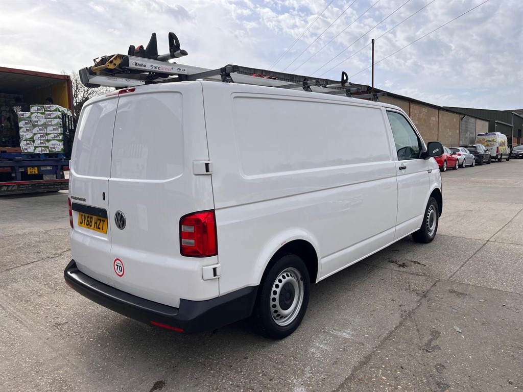 Used Volkswagen Transporter 2018 for sale - 78219095: Photo 5