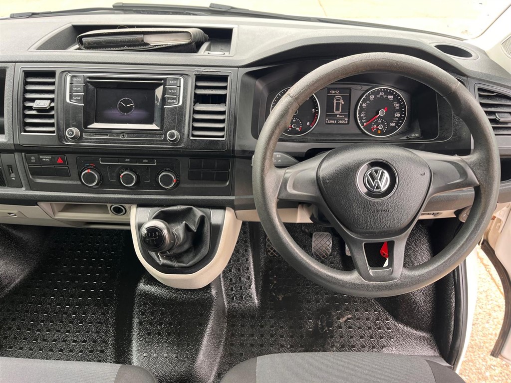 Used Volkswagen Transporter 2018 for sale - 78219102: Photo 13