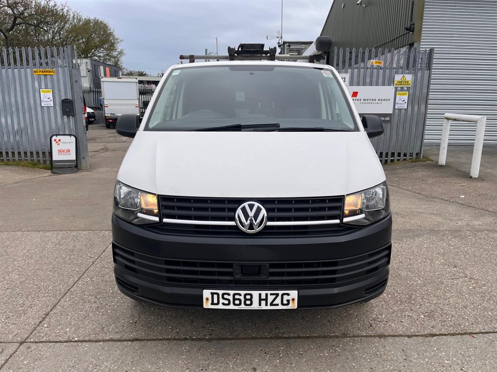 Used Volkswagen Transporter 2018 for sale - 78219102: Photo 8