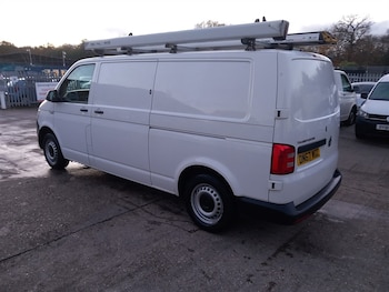 Used Volkswagen Transporter 2017 for sale - 76796696: Photo