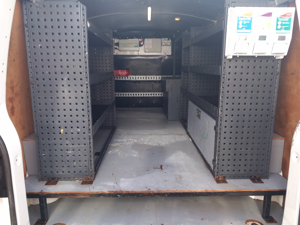 Used Volkswagen Transporter 2017 for sale - 76351083: Photo 16