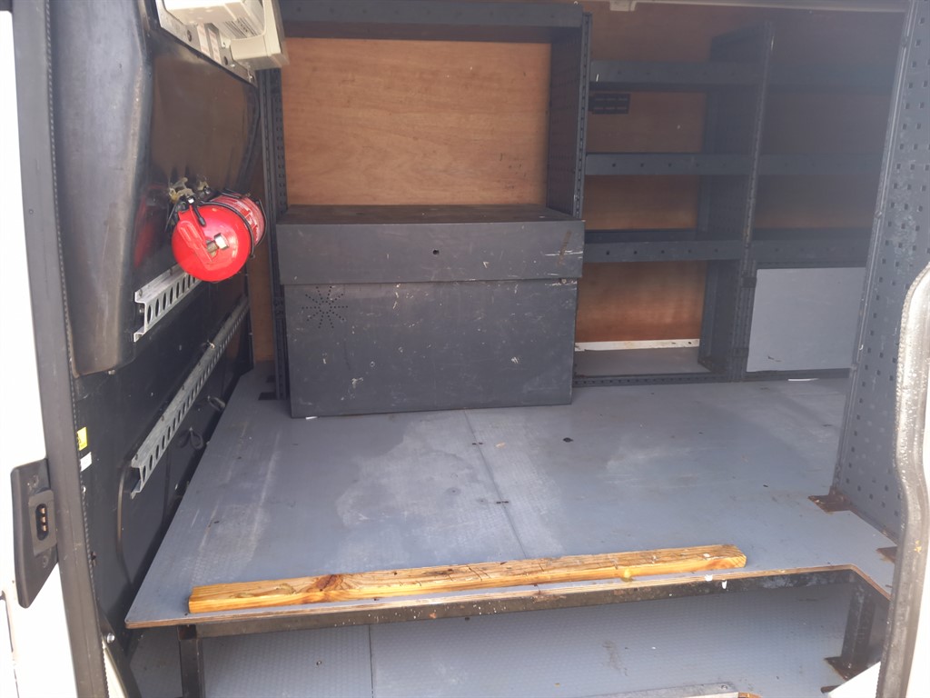 Used Volkswagen Transporter 2017 for sale - 76351083: Photo 17