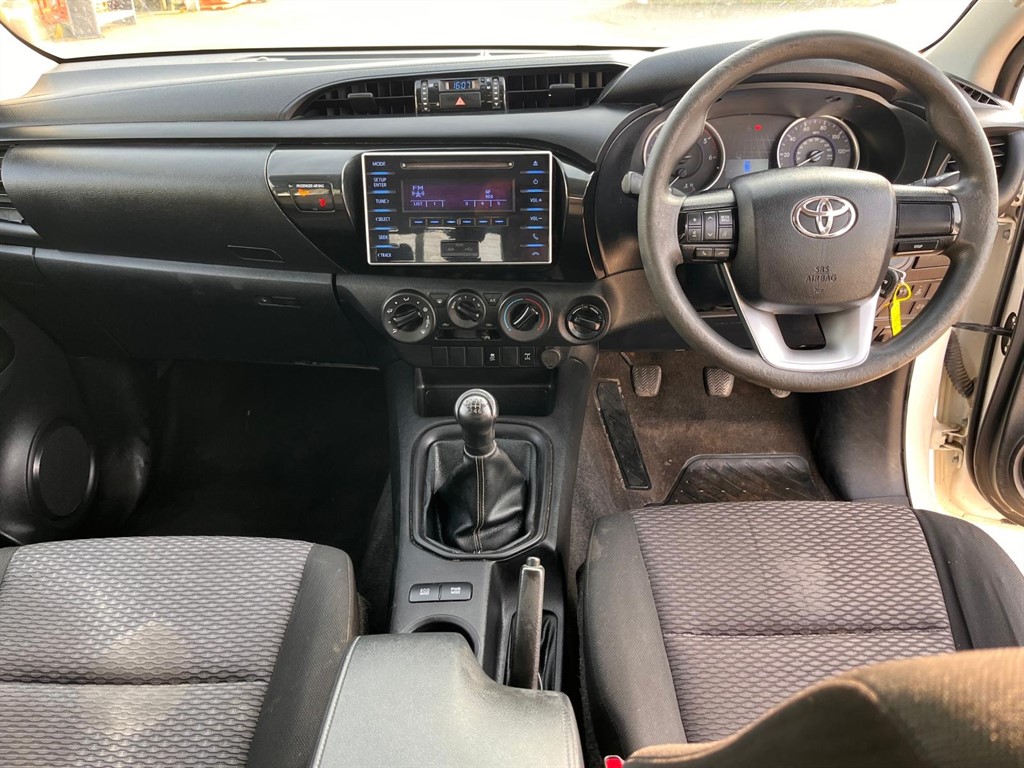 Used Toyota Hilux 2020 for sale - 77983113: Photo 14