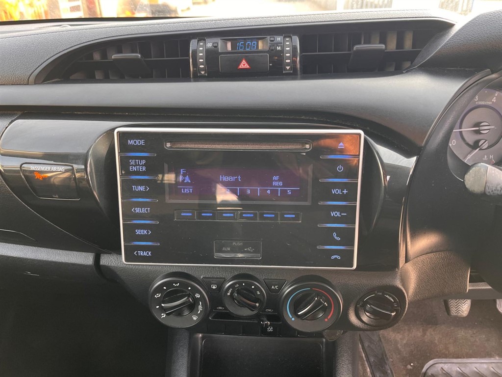 Used Toyota Hilux 2020 for sale - 77983113: Photo 16