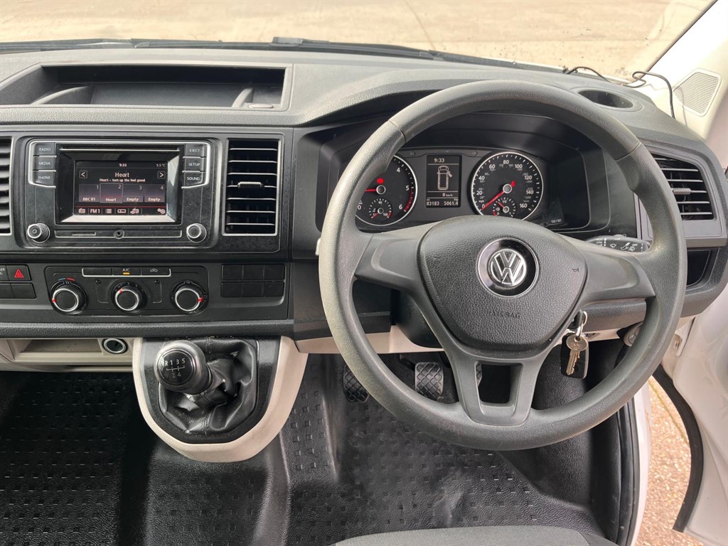 Used Volkswagen Transporter 2018 for sale - 77856009: Photo 13