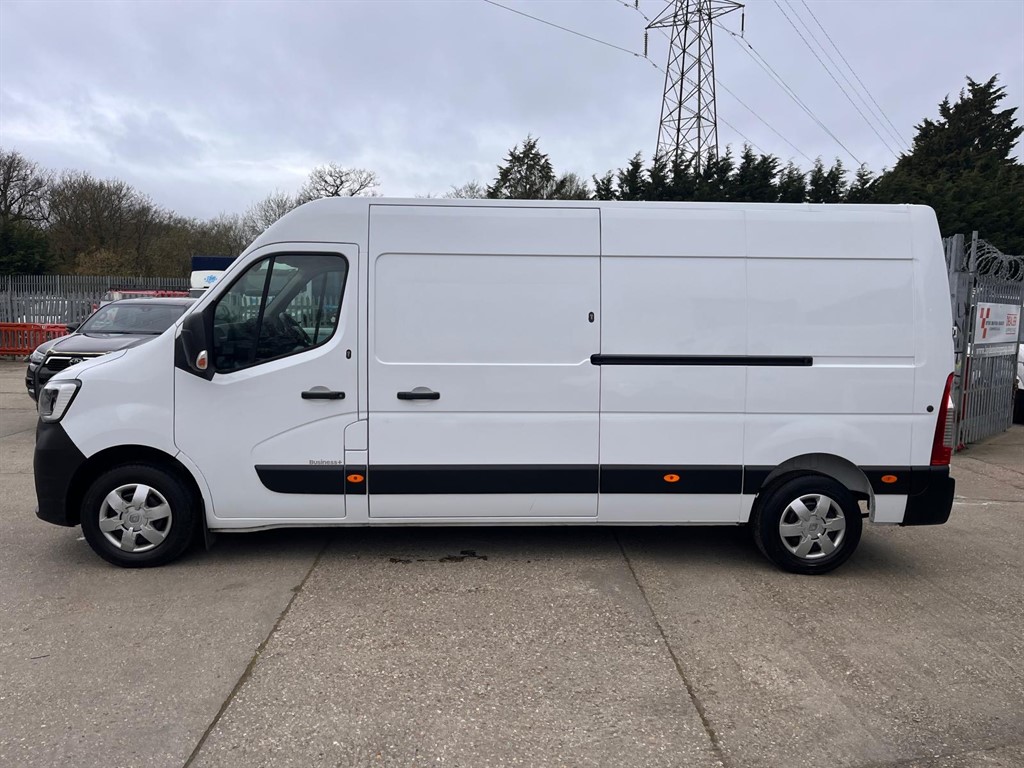 Used Renault Master 2023 for sale - 78063697: Photo 2
